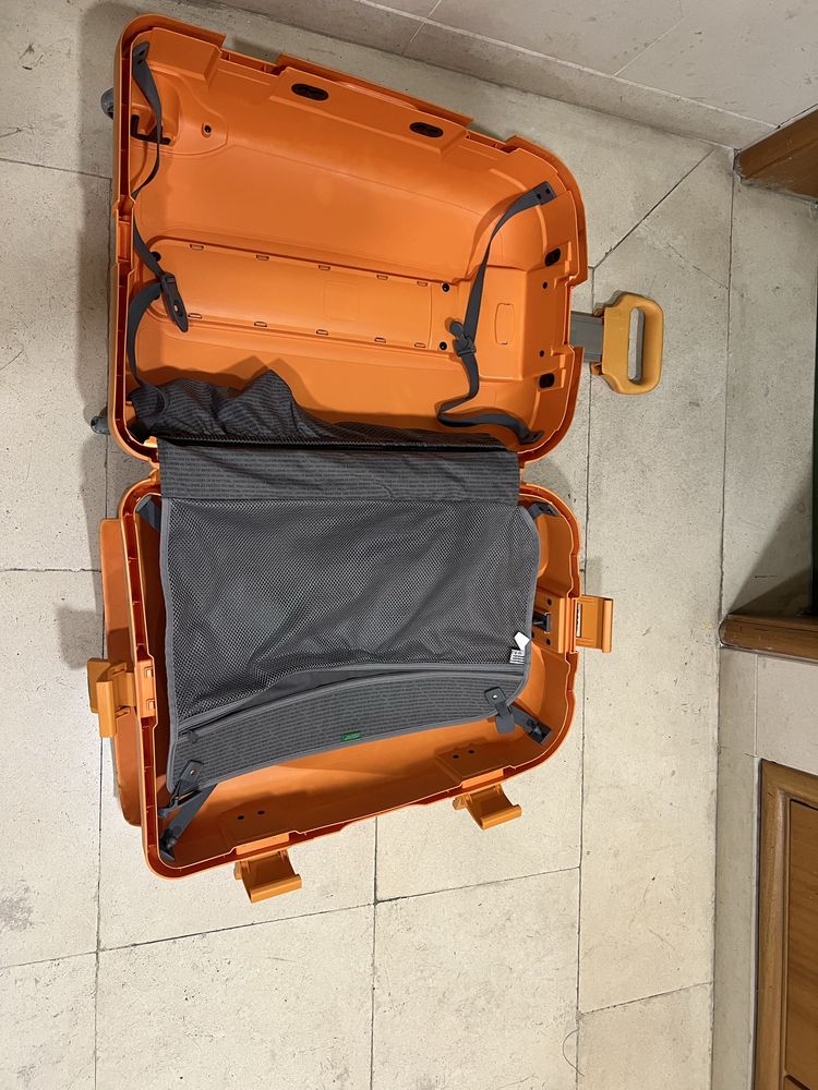 Mala de Viagem - Benetton