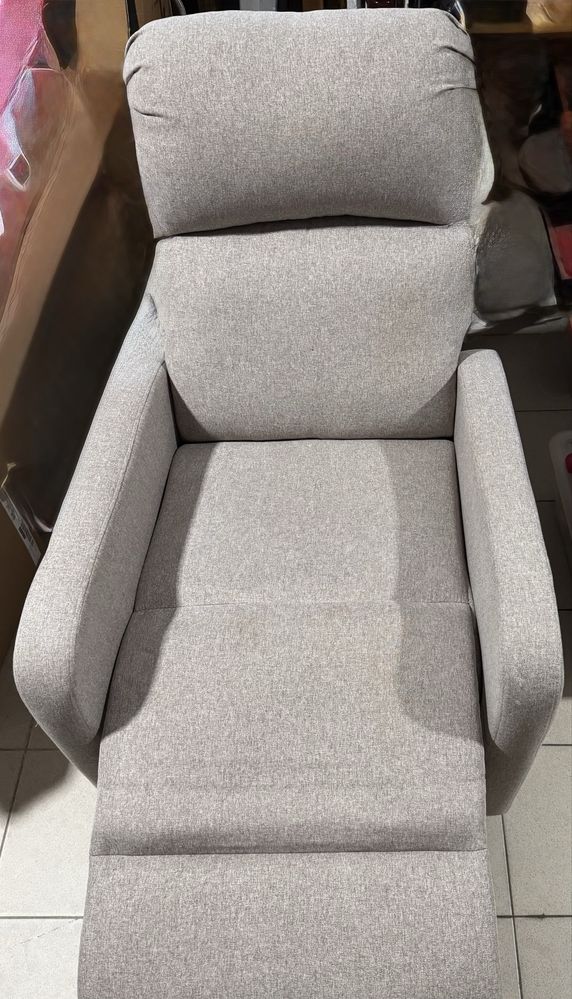 Sofa individual em bom estado