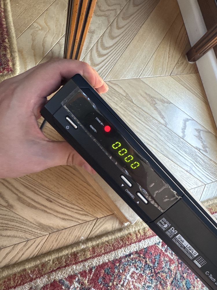 Tuner satelitarny Clarke-Tech C-Tech 2500 Plus – sprawny, BEz pilota