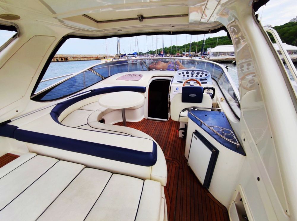 Яхта bavaria 39 sport