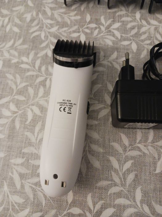 Máquina cortar cabelo nova