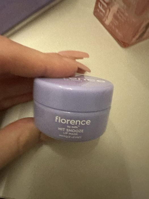 Zestaw kosmetykow florence