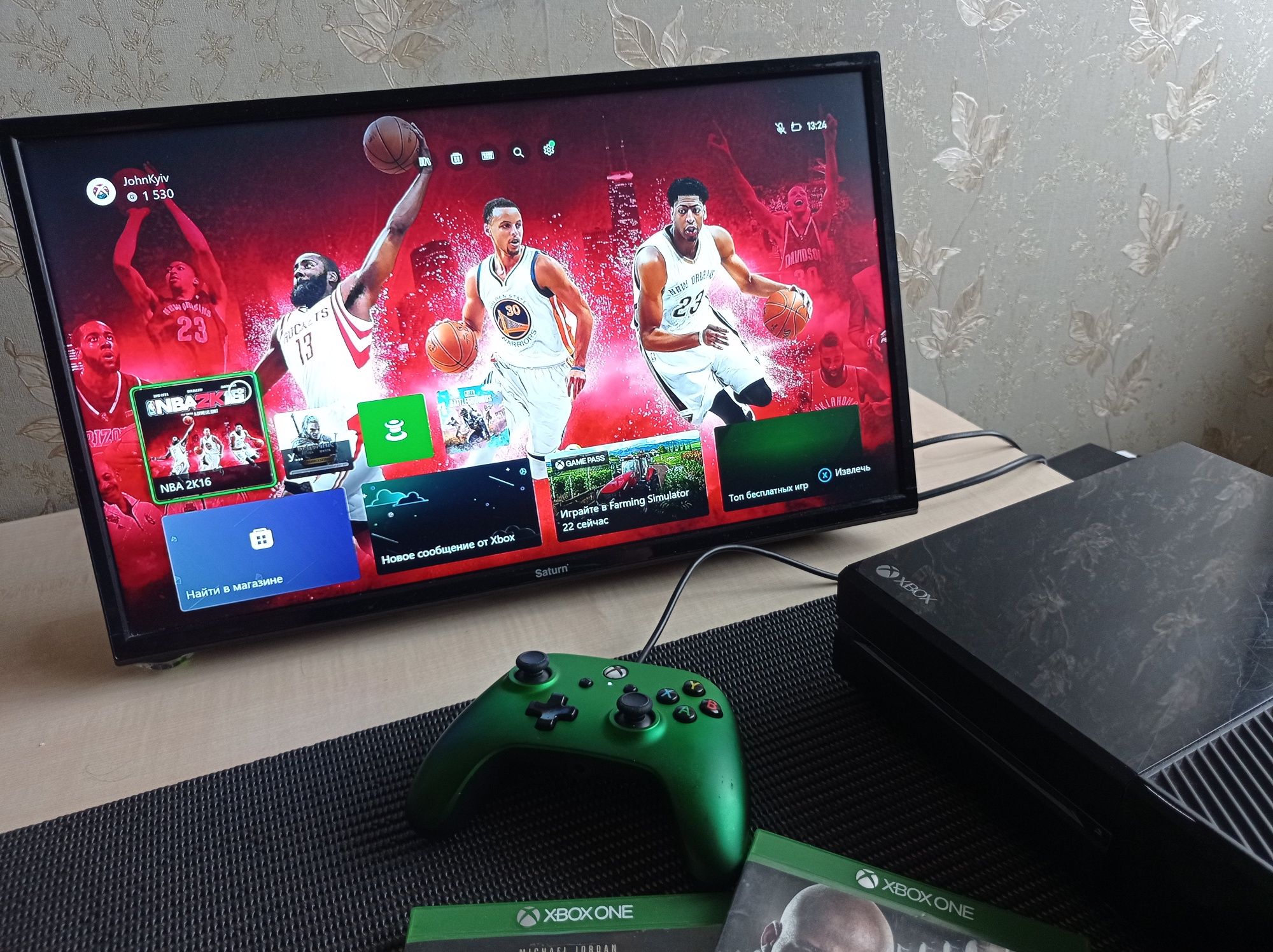 Xbox One 500Gb Джойстик+Игры в подарок!!!