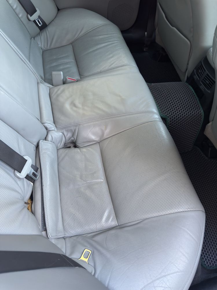 Продам Lexus is 250