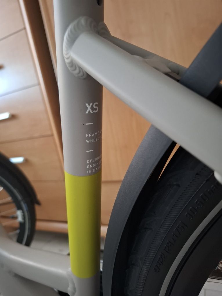 Rower damka CUBE 448150 TOURING PRO EASY ENTRY koła 28 - JAK NOWY