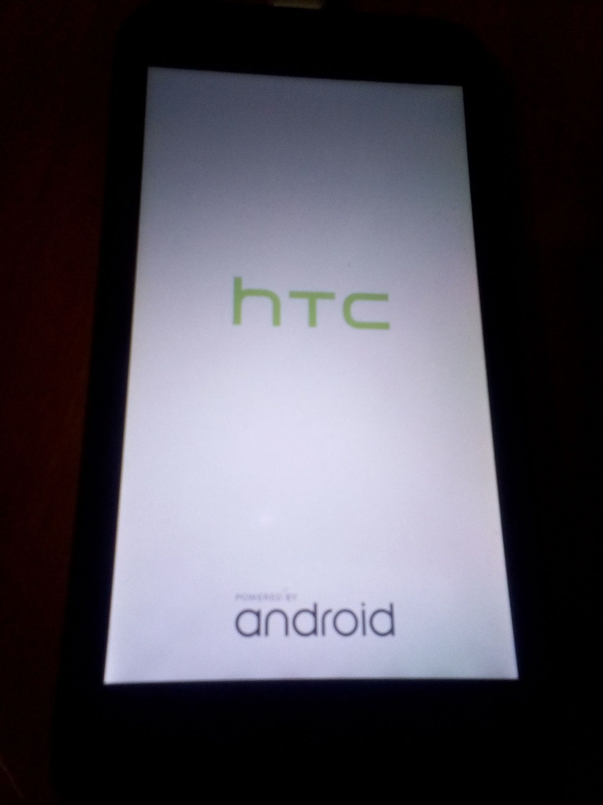 Продам Samsung 3322 і htc