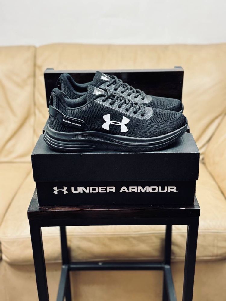 Under Armour Кроссовки мужские Спортивные черные красовки Топ продаж!