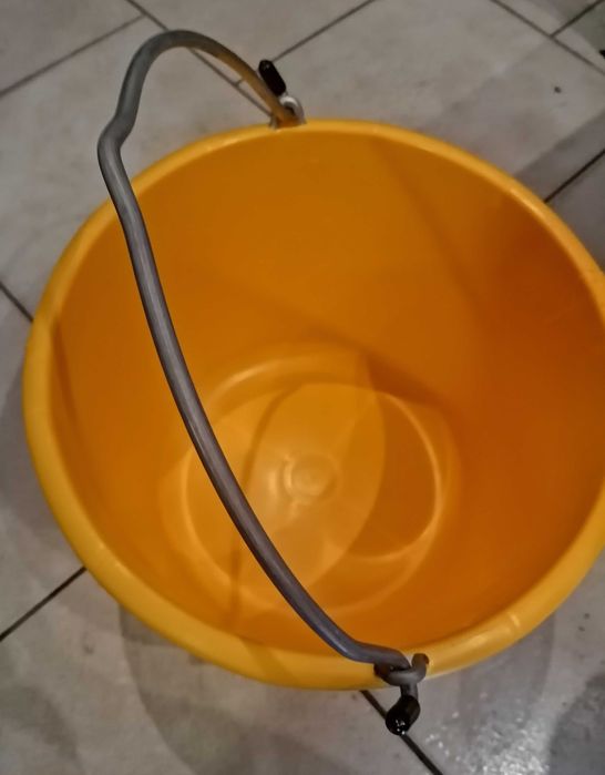 Wiadro budowlane do dźwigów GRIPLINE-C 12 L żółte - 4 SZTUKI