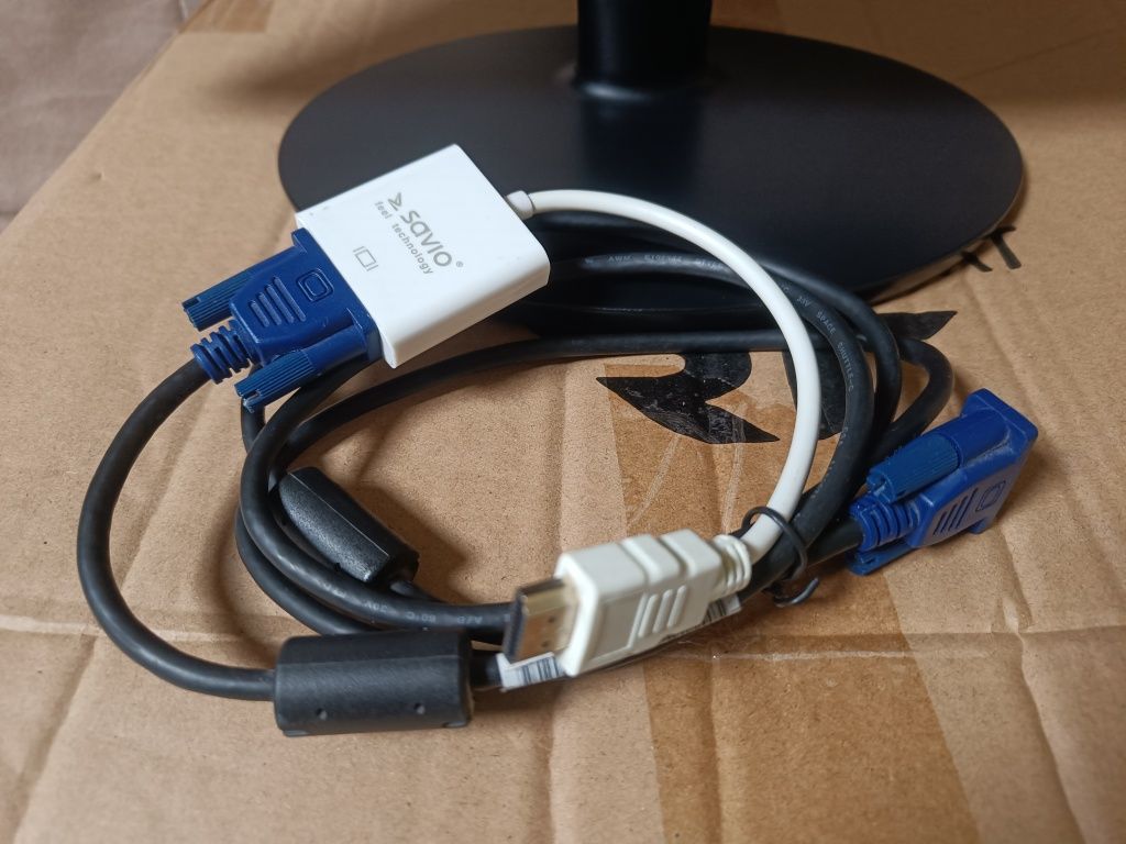 Monitor Samsung SyncMaster E1920 18,5 " 1366 x 768 px z kablem do HDMI