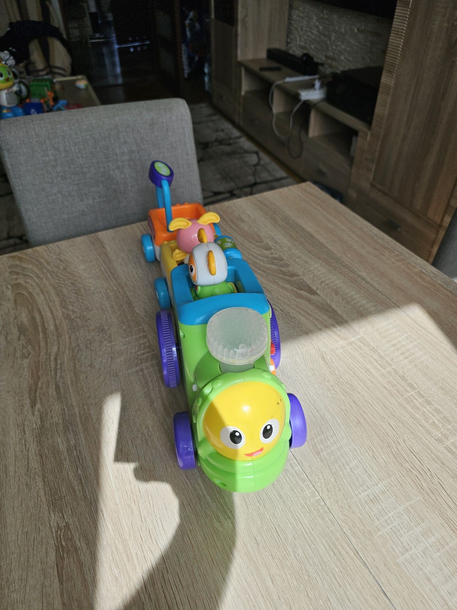 Pociąg bebo Fisher Price
