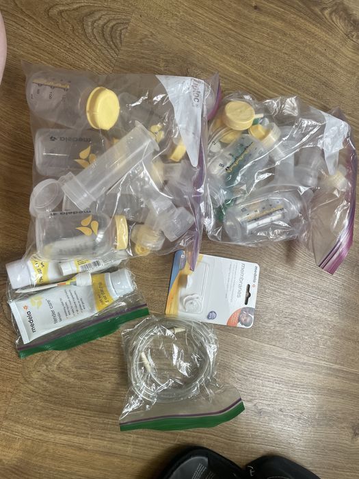 Молоковідсмоктувач Medela