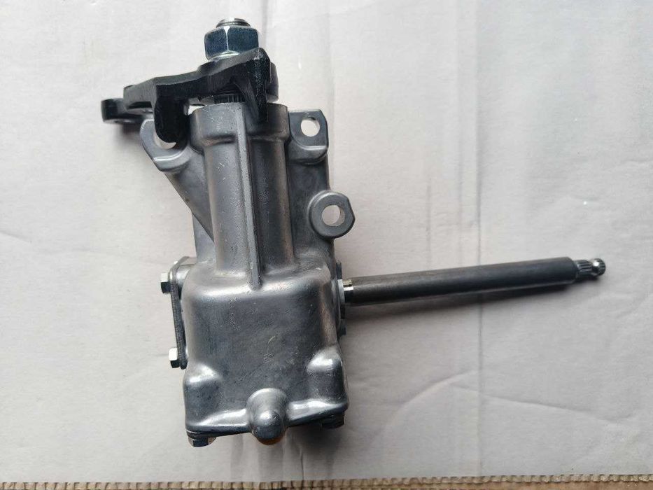 Рулевая колонка ВАЗ 2121-213 тайга 2123 нива шевроле Рулевой редуктор