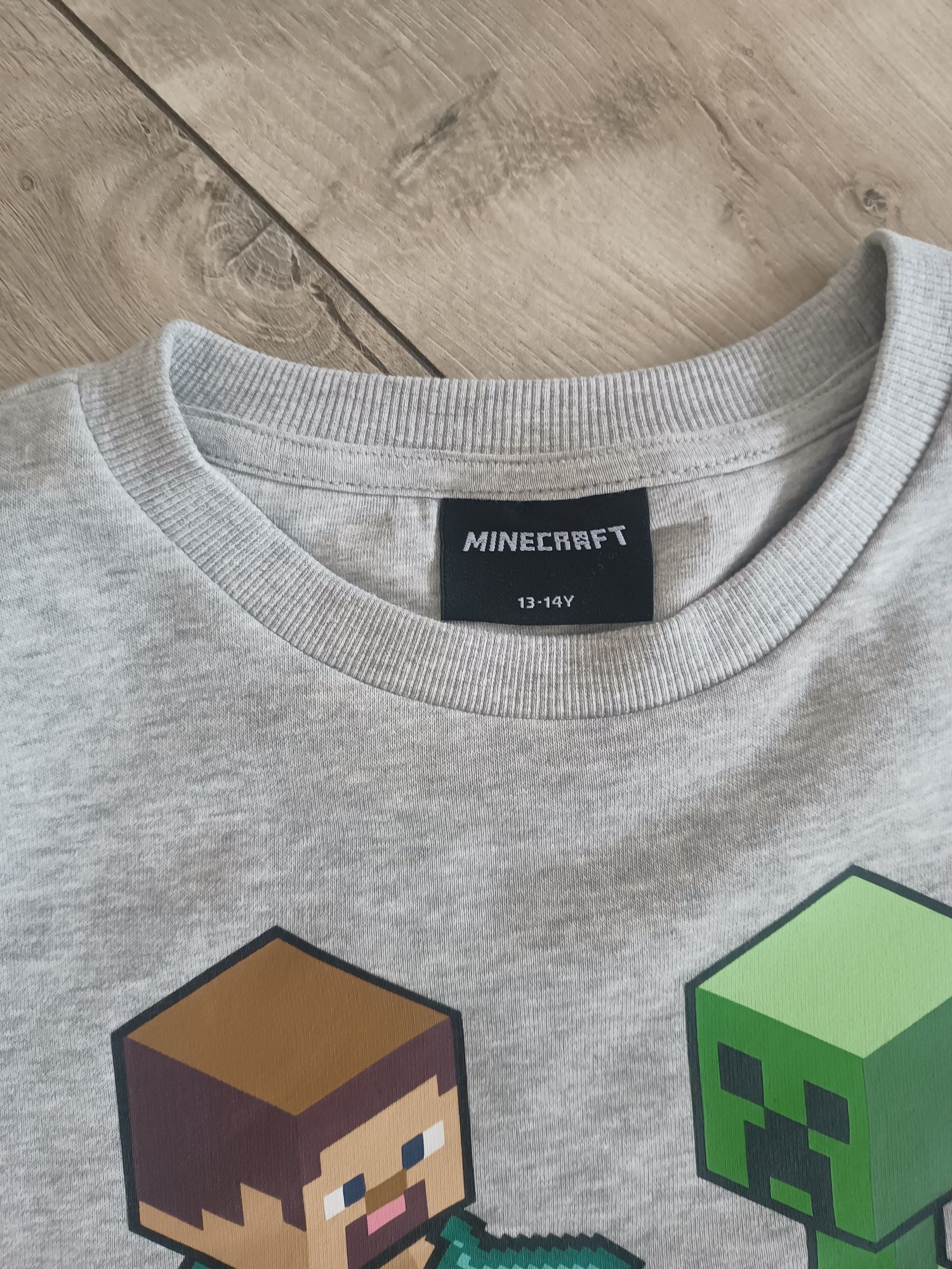 Bluza z logo Minecraft
