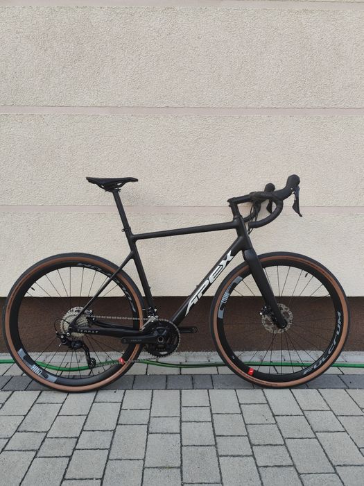 Rower gravelowy marki Apex Terrae(nowy)