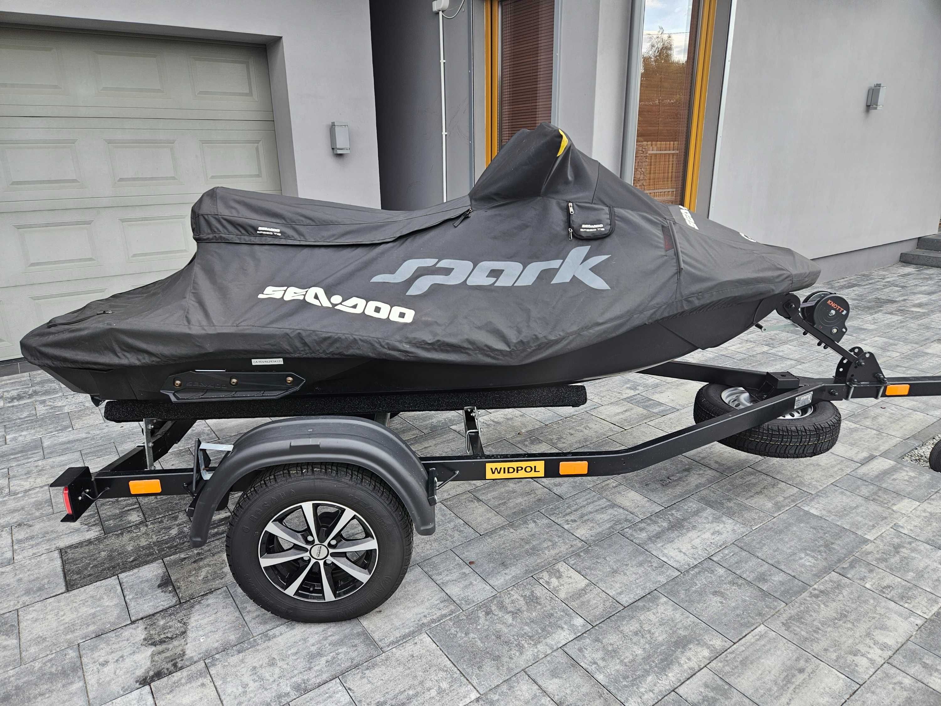 Sea doo Spark TRIXX 3 UP  z przyczepką  Widpol VAT 23%