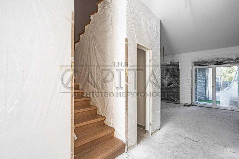 Продажа дома, Русановские Сады, Днепровский р-н.