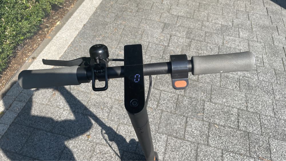 Elektryczna hulajnoga XIAOMI MI Electric Scooter Essential