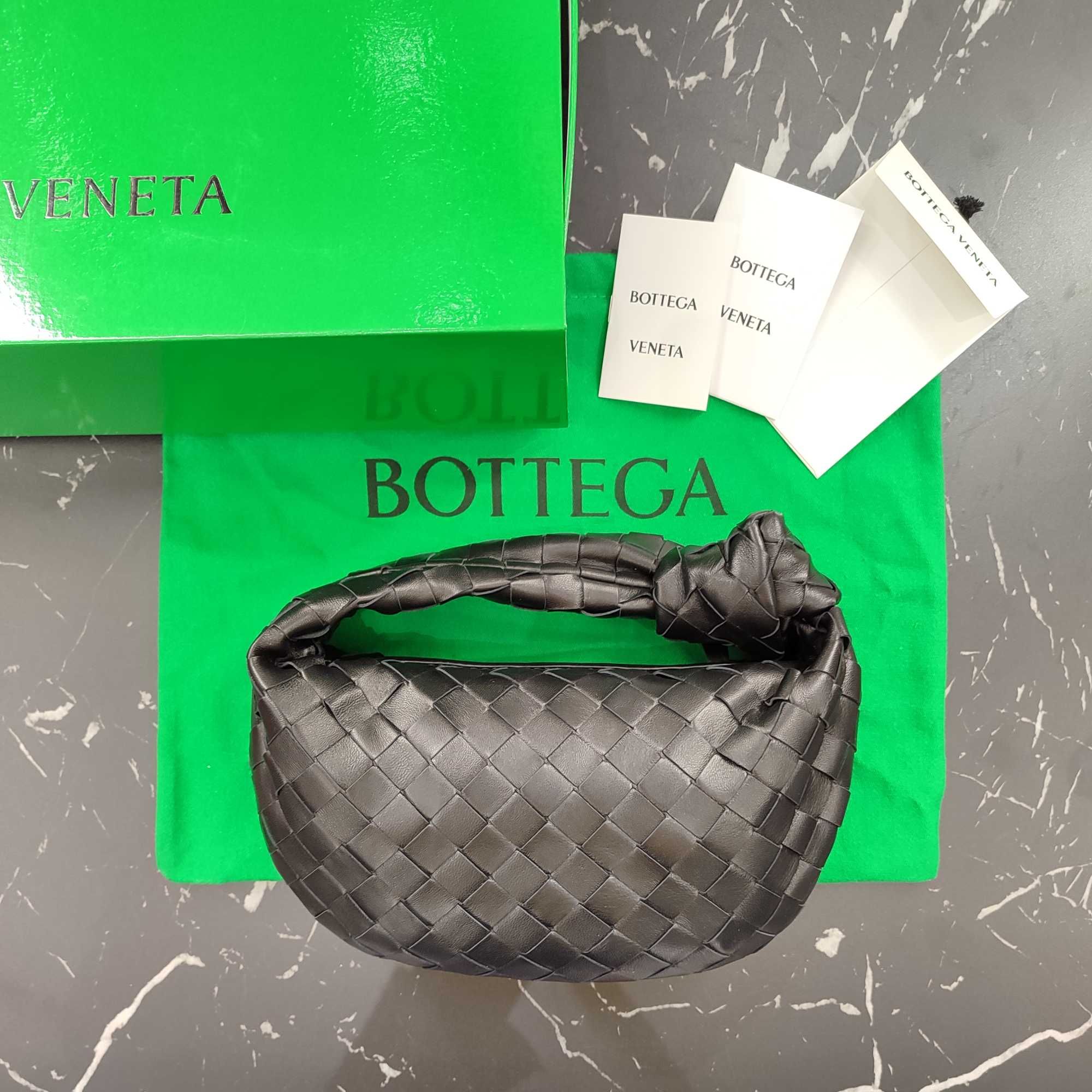 Сумка Bottega Veneta Mini Jodie Black