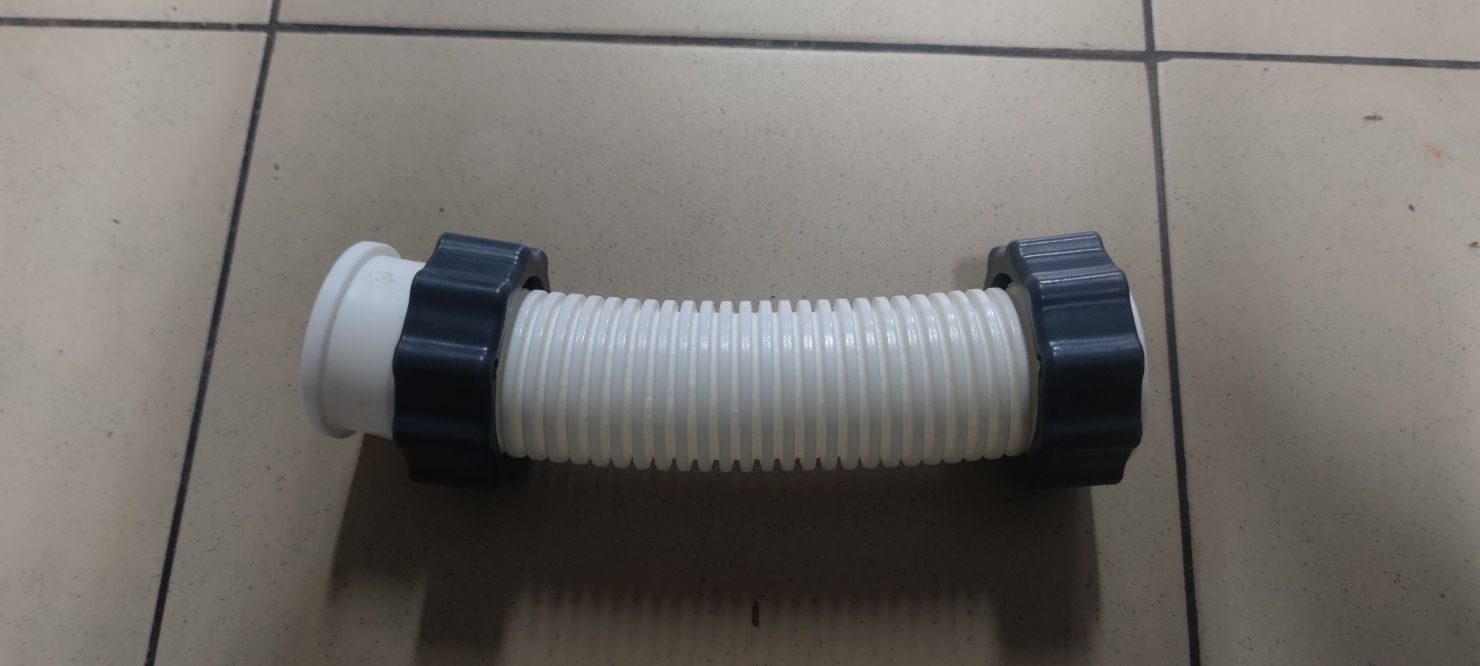 Wąż 25 cm do podłączenia pompy z zbiornikiem