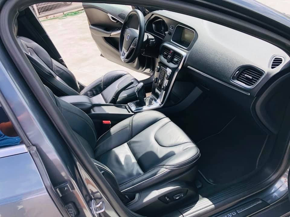 Volvo v40 rdesign 1.6 115 cv