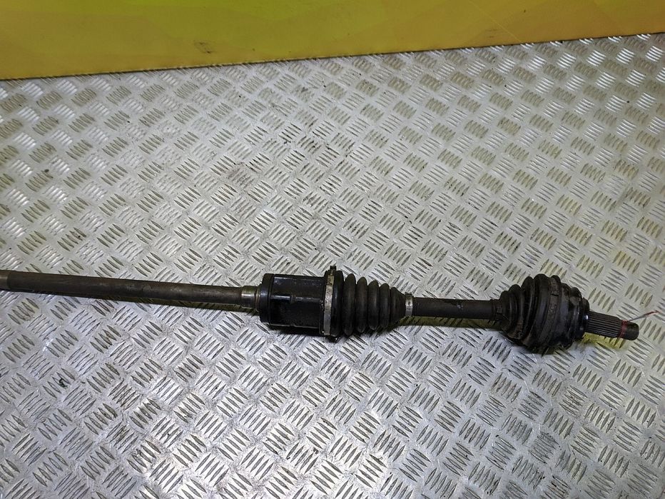 Полуось BMW X5 E53 Піввісь права Привідний вал Шрус БМВ Х5 Е53