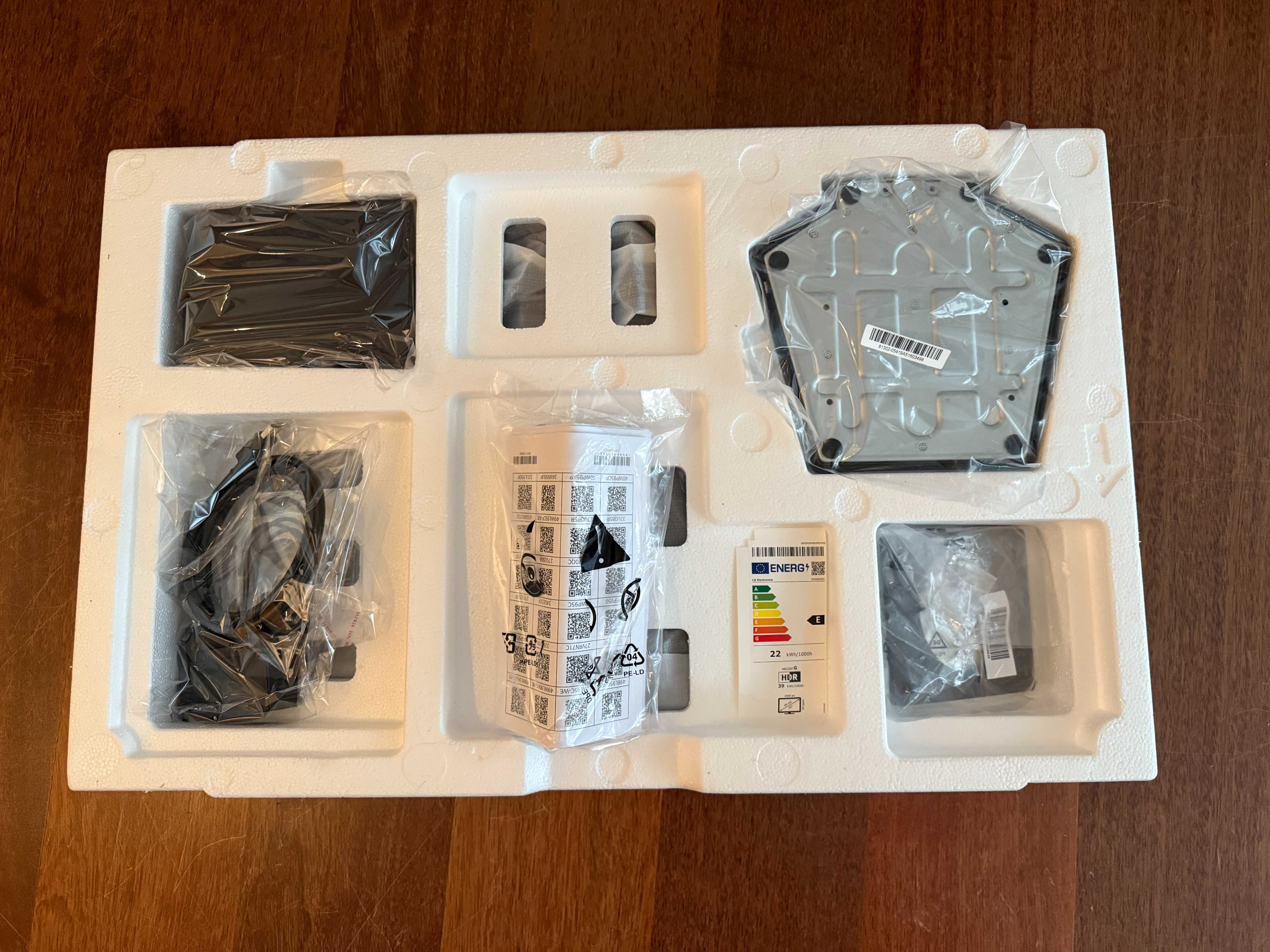 LG UltraGear 32GS60QC-B na gwarancji
