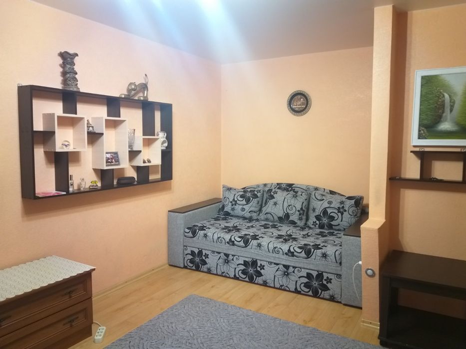 Сдам 1 комнатную квартиру проспект Богдана  Хмельницкого  ремонт