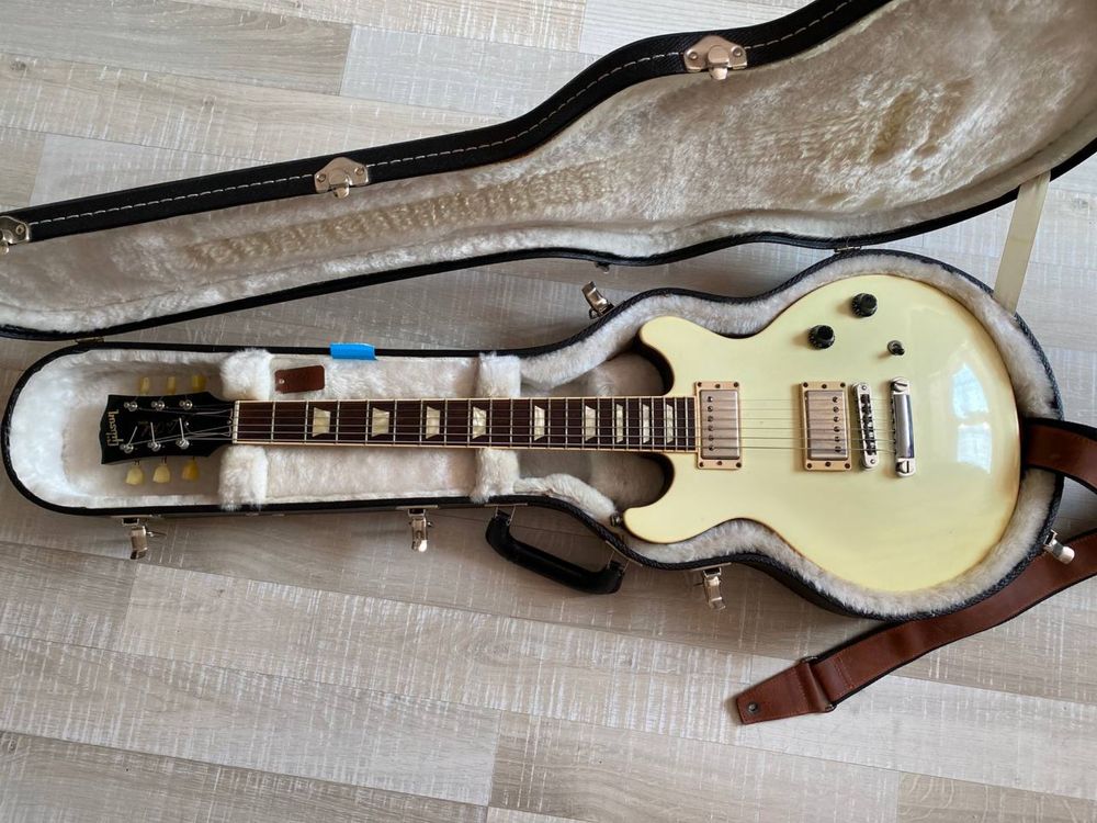 Gibson Les Paul double cut 2011