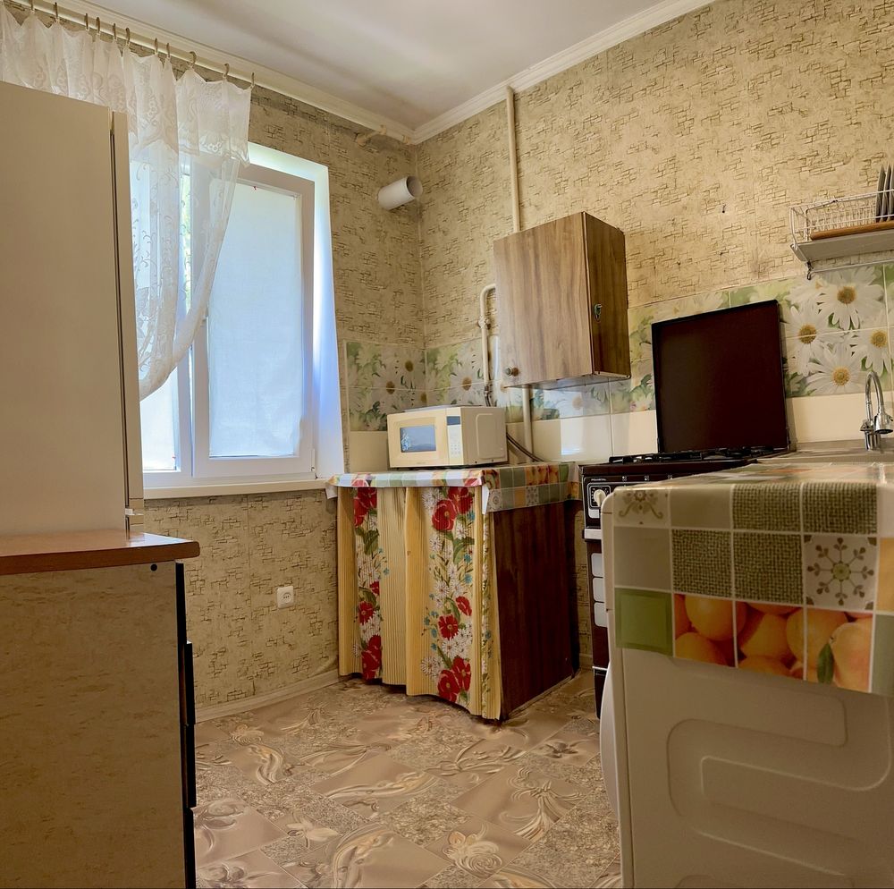 2-х зуп Світанок, вул Кропивницького, 2/5, кімн окремо, гарн стан