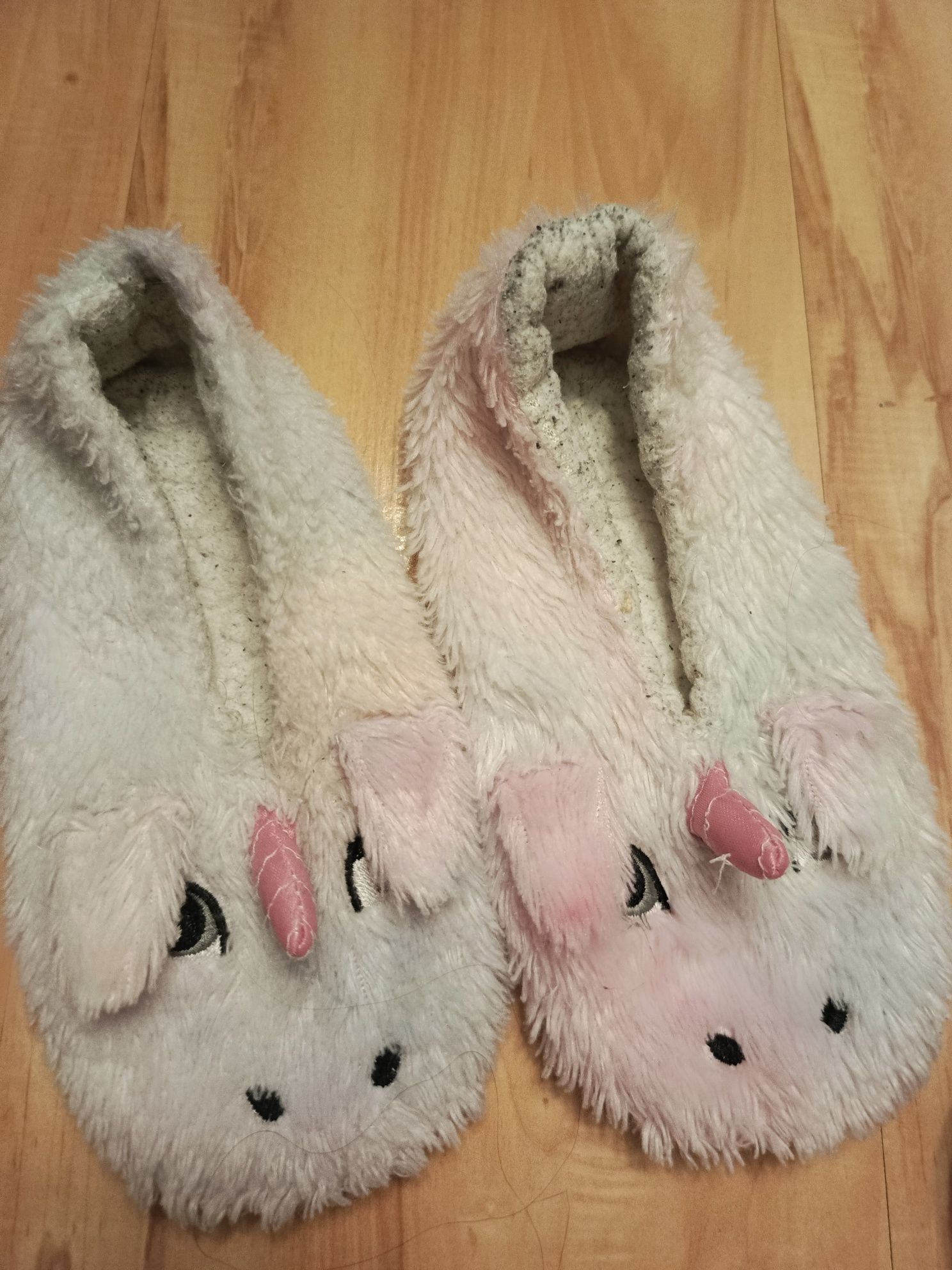Kapcie, buty dla dziewczynki + gratis