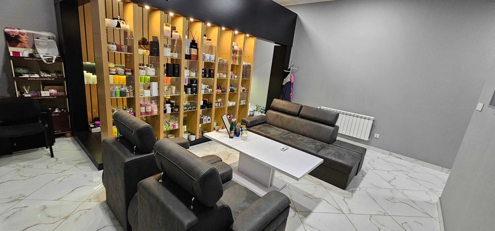 Magazyn hala produkcyjna biurowiec Hala magazynowa biura