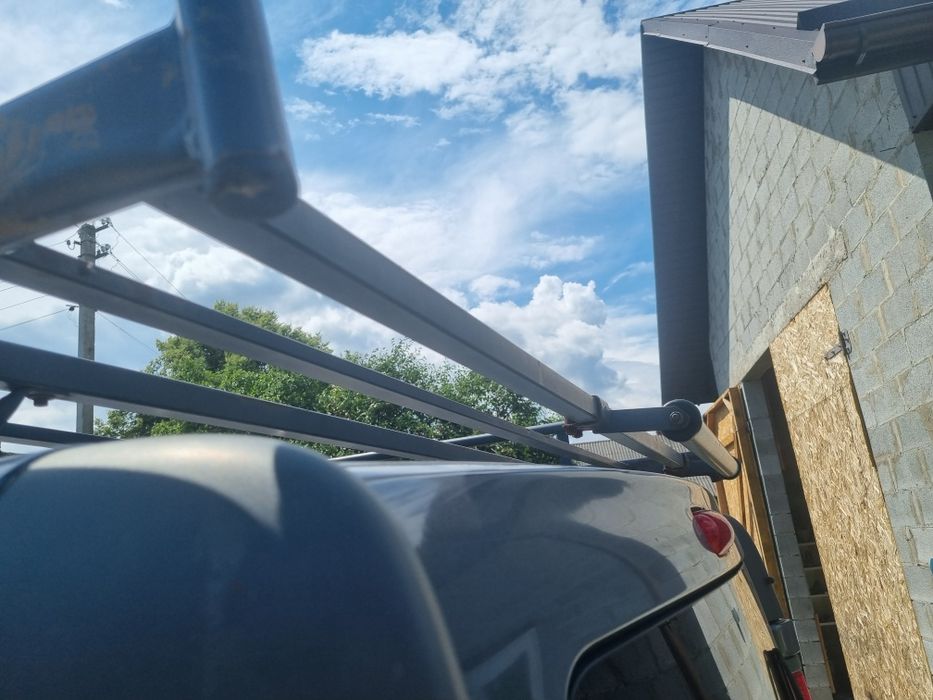 Багажник опель віваро