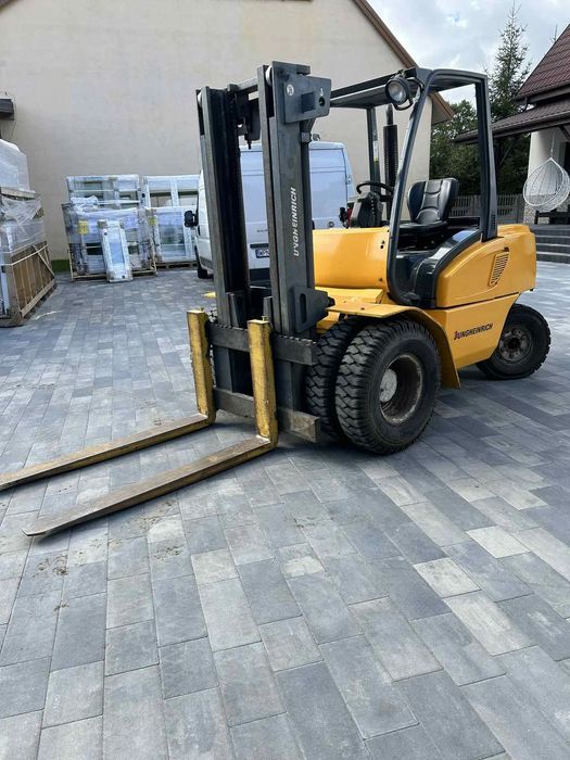 Jungheinrich DFG 50 CK  Sprzedam wózek widłowy Jungheinrich DFG 50 CK FV 23%