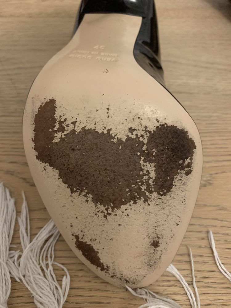 Szpilki czarne Prima Moda