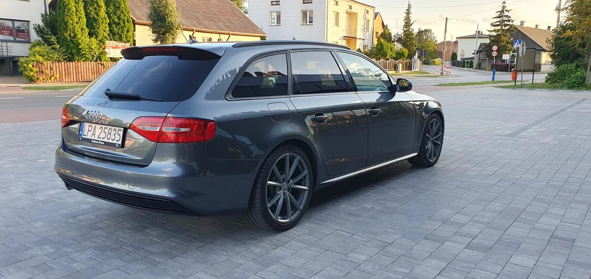 Audi A4 Audi A4 B8 2.0 TDI S-Line Competition