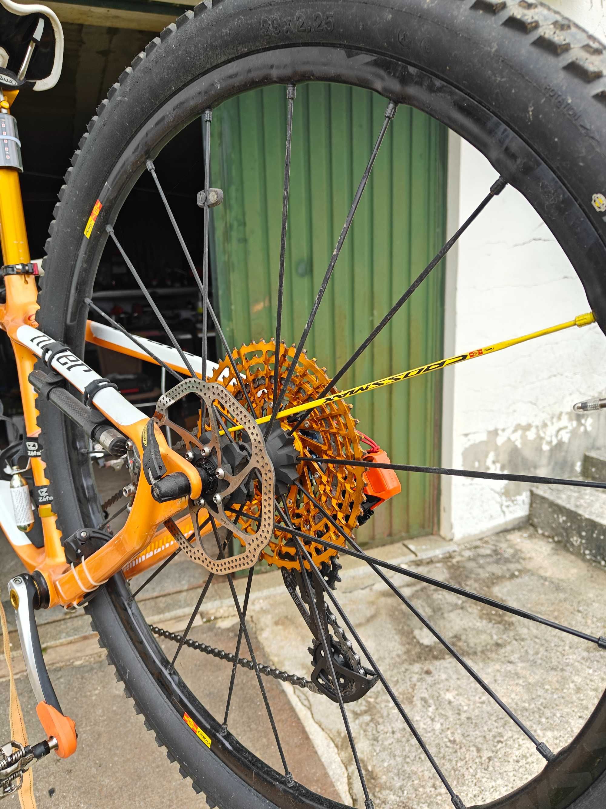Bicicleta NINER AIR 9 carbono