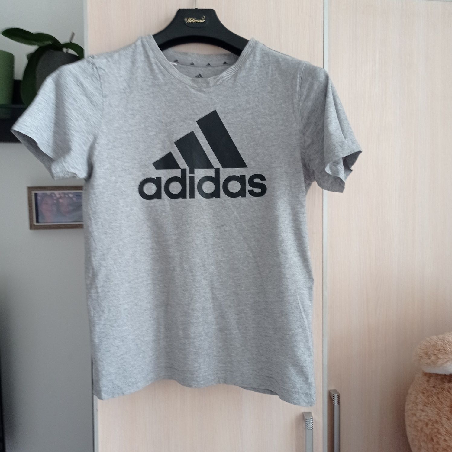Bluzka dziecięca Adidas wzrost 164. Orginalna