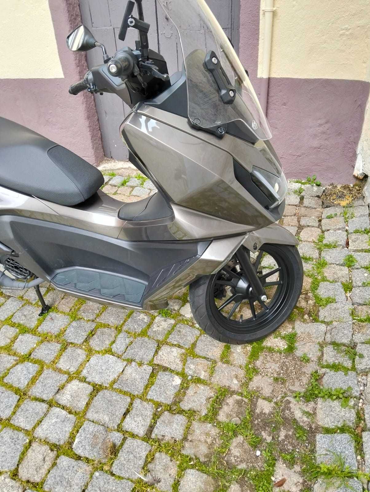 Kymco skytowm 125