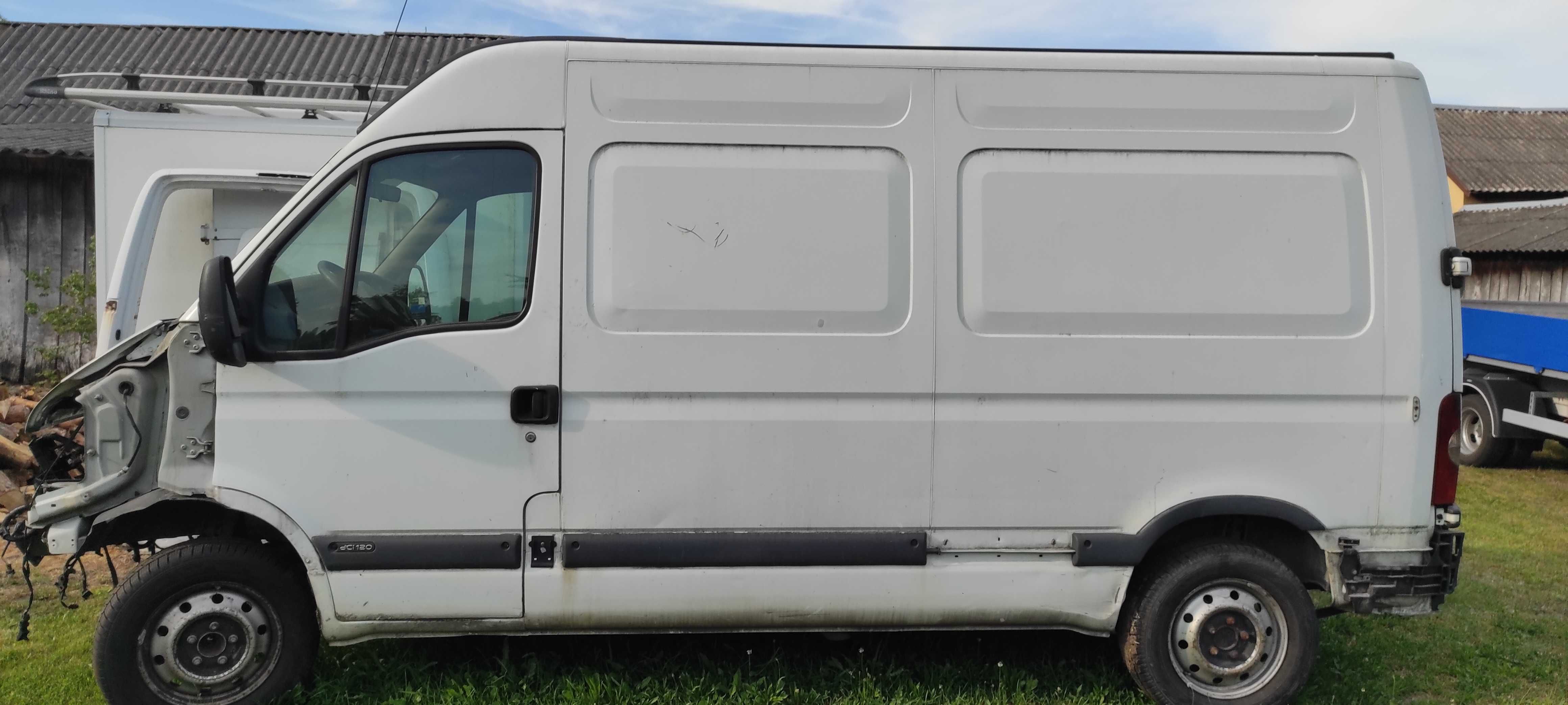 Renault master zdekompletowany 2006 rok