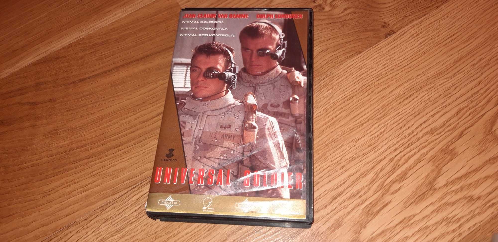 Film VHS Universalny żołnierz