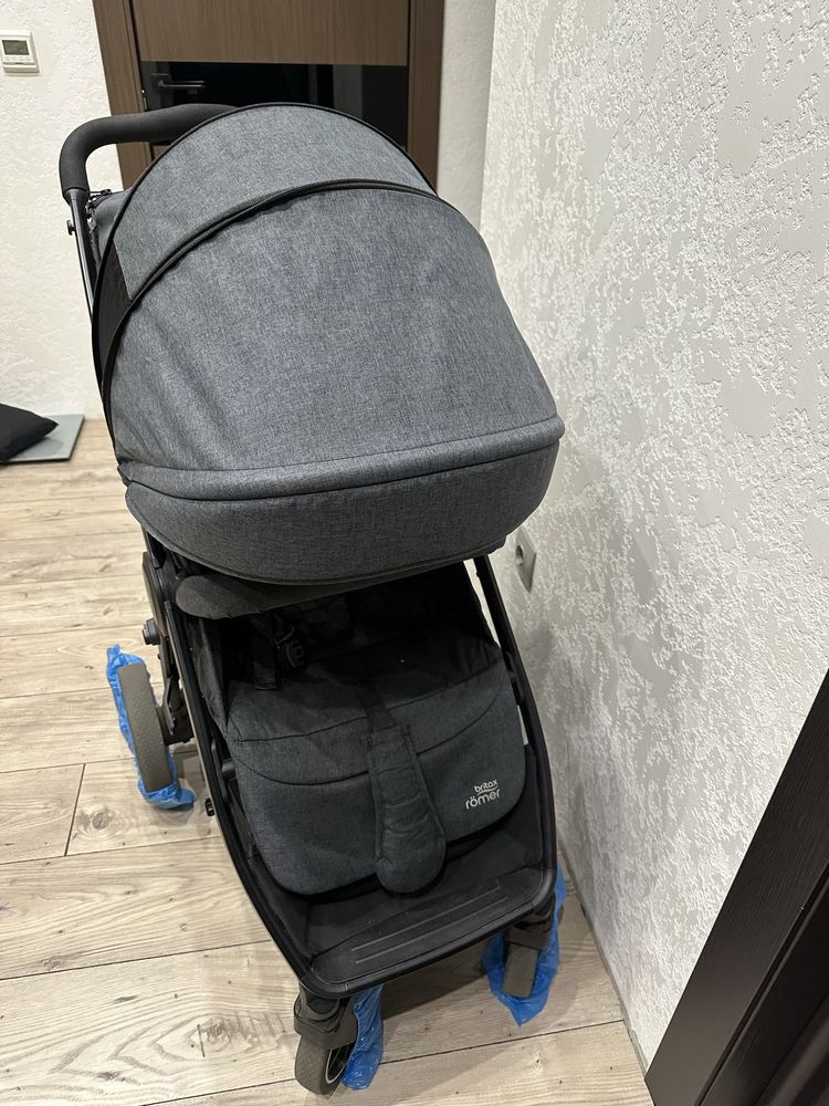 Прогулянкова коляска Britax Römer B-Agile M Black