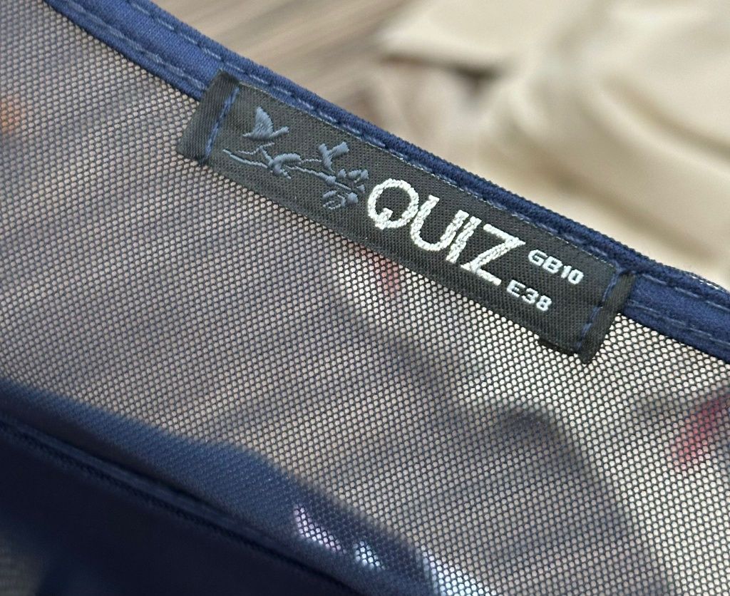 Quiz sukienka r. M 38 w kwiaty