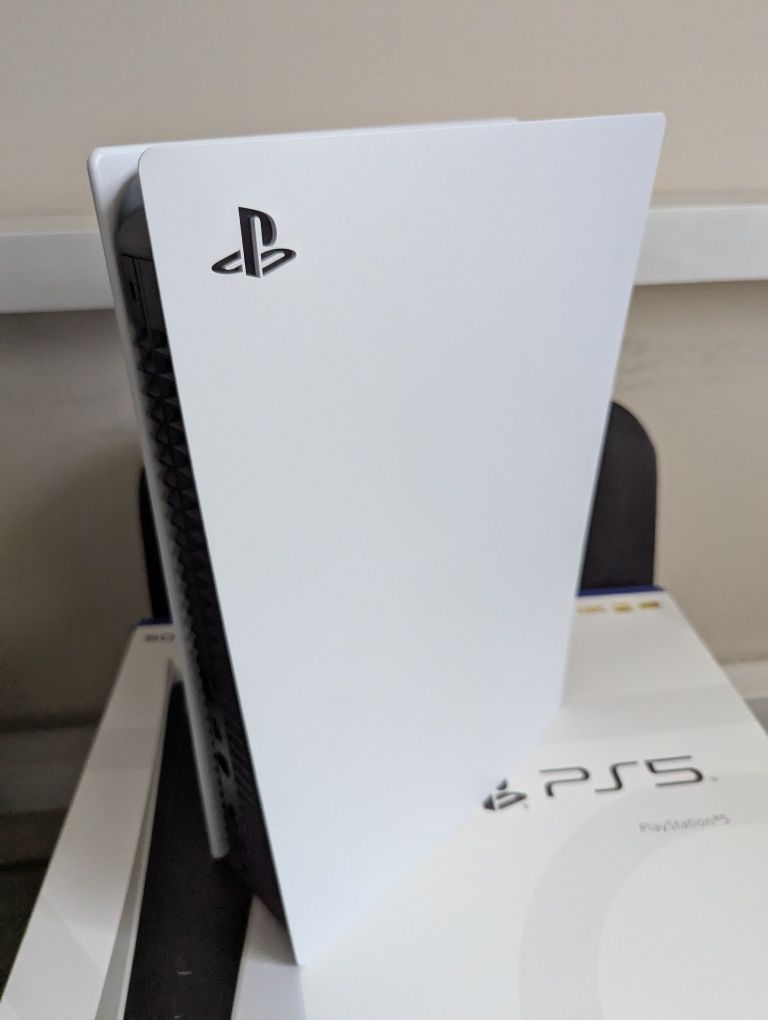 Sony PlayStation 5
