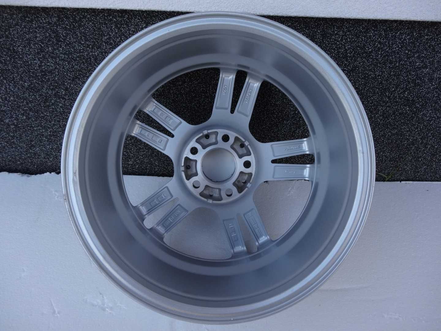 NOWE Alufelgi Alutec 17 5x112, ET40, VW, Audi, Seat, Skoda, Mercedes