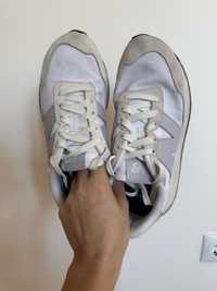 New balance lilas e branco originais