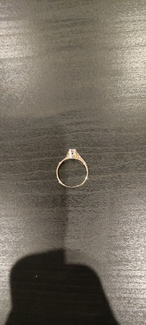 Złoty pierścionek zaręczynowy rozmiar 12 585p.