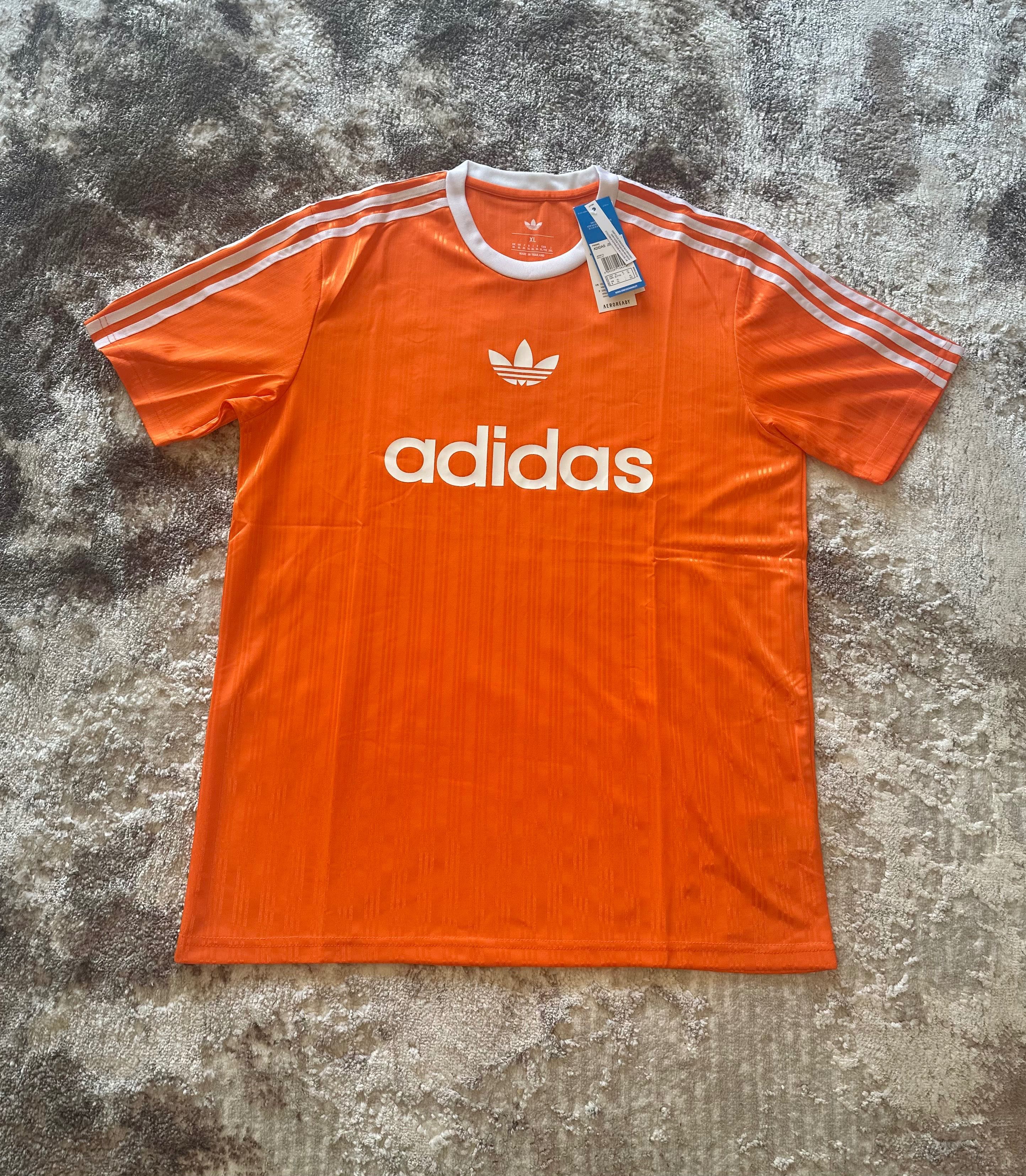Camisola Adidas Original’s  vários modelos!!!