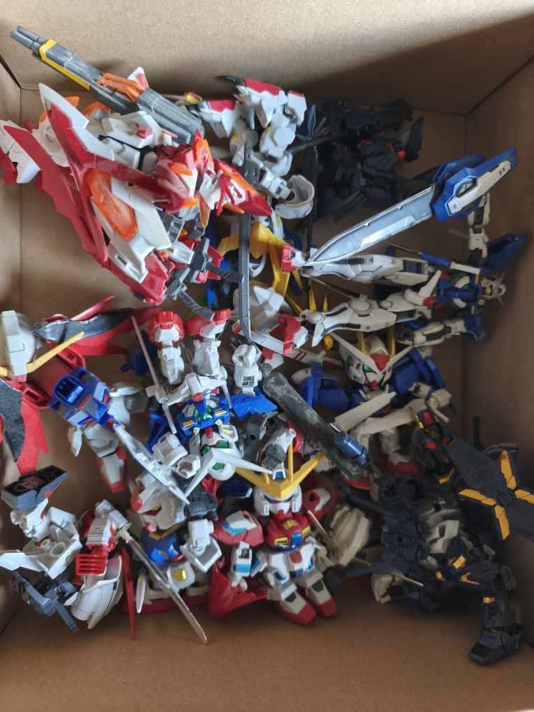 Złożone modele Gundam