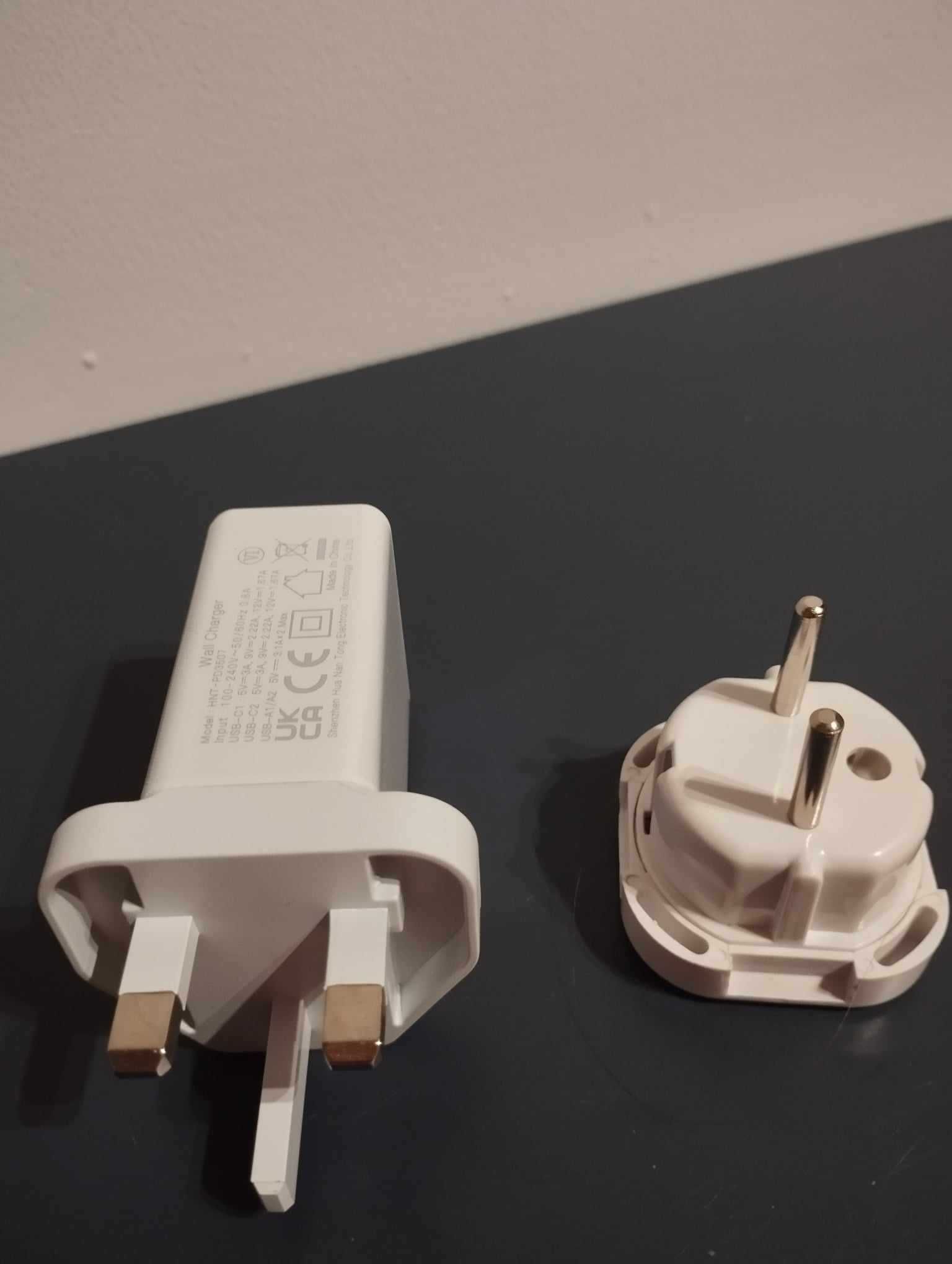 Ładowarka 4-porty 40W Podwójny 2x USB-A 2x USB-C