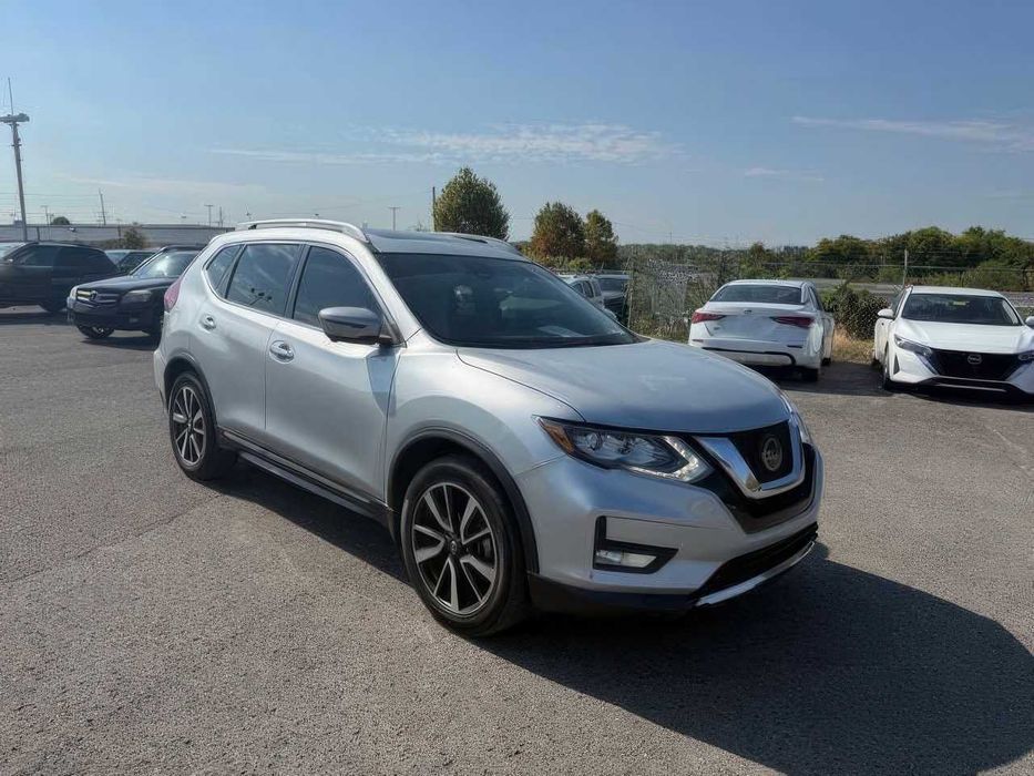 Nissan Rogue SL      2019